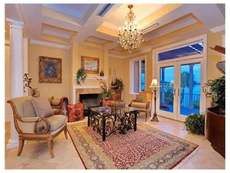 4315 Mangrove Pl 2.webp