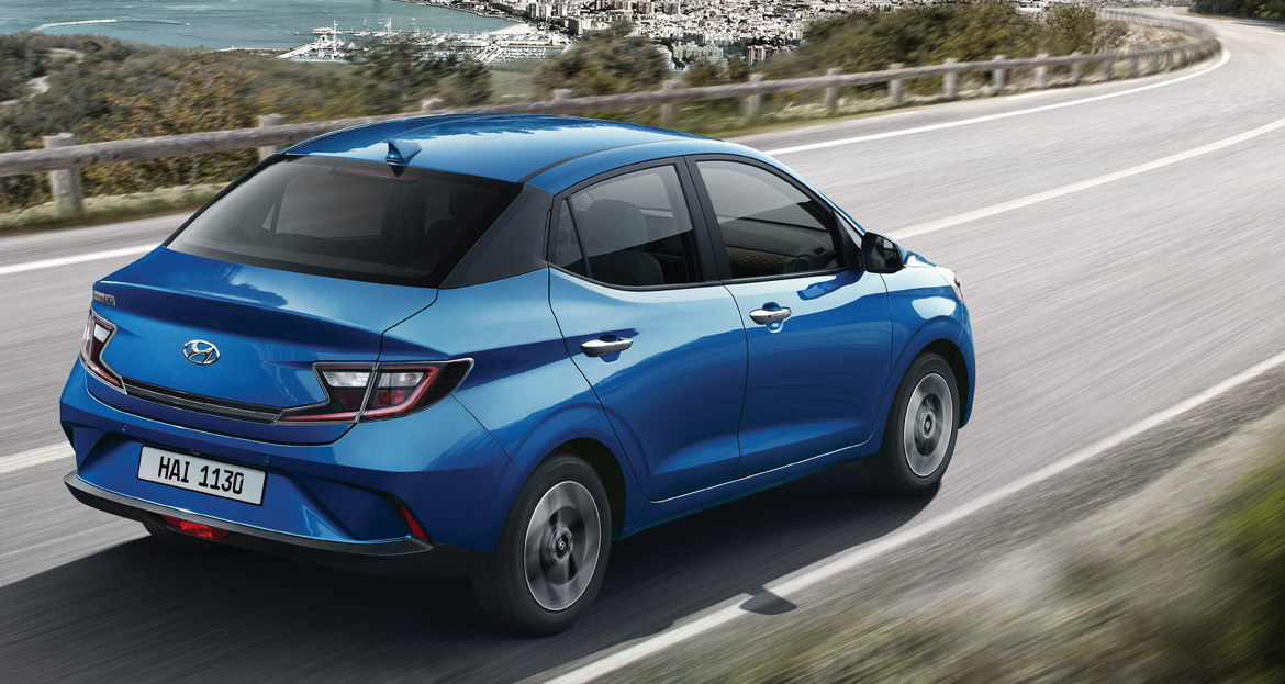 ai3-4door-gen-lhd-exterior-main-05-1.webp
