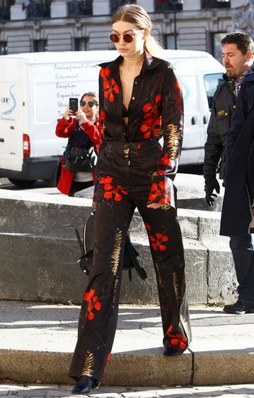 A FLORAL GIGI