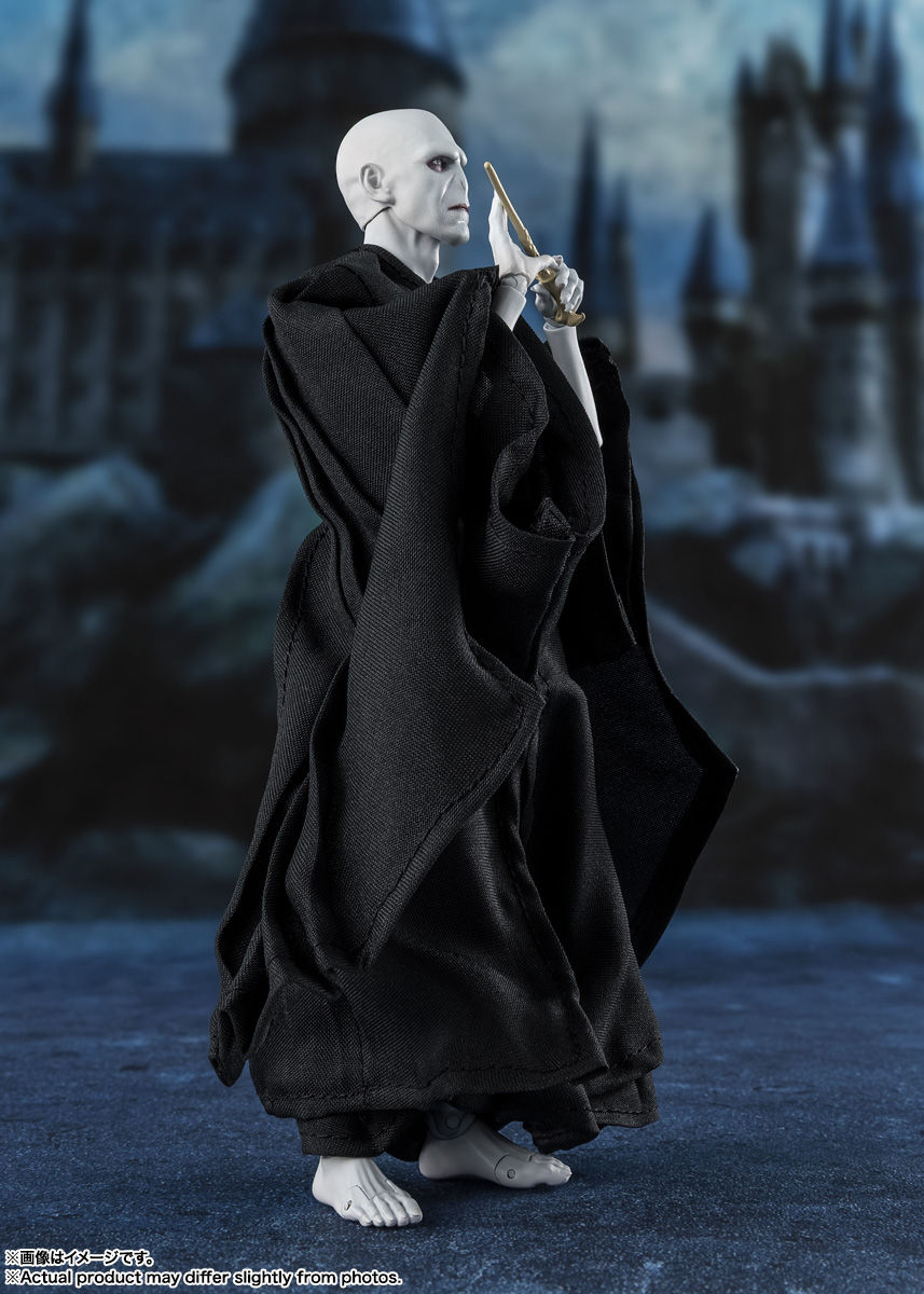 Thumbnail: S.H.Figuarts Lord Voldemort (Harry Potter and the Goblet of Fire)