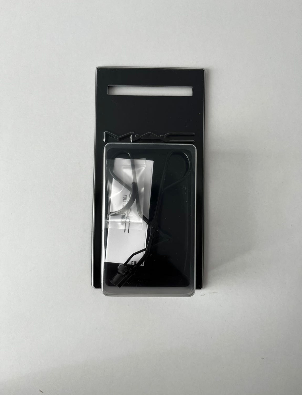 MAC KİRPİK KIVIRICI