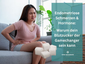 Frau mit Endometriose Schmerzen