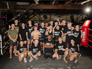 Private Training vs Group Classes: Which Is Better for Your Goals?