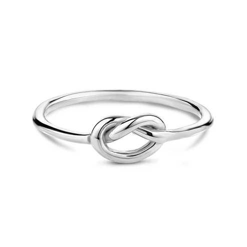 Bague en acier motif nœud d'amour