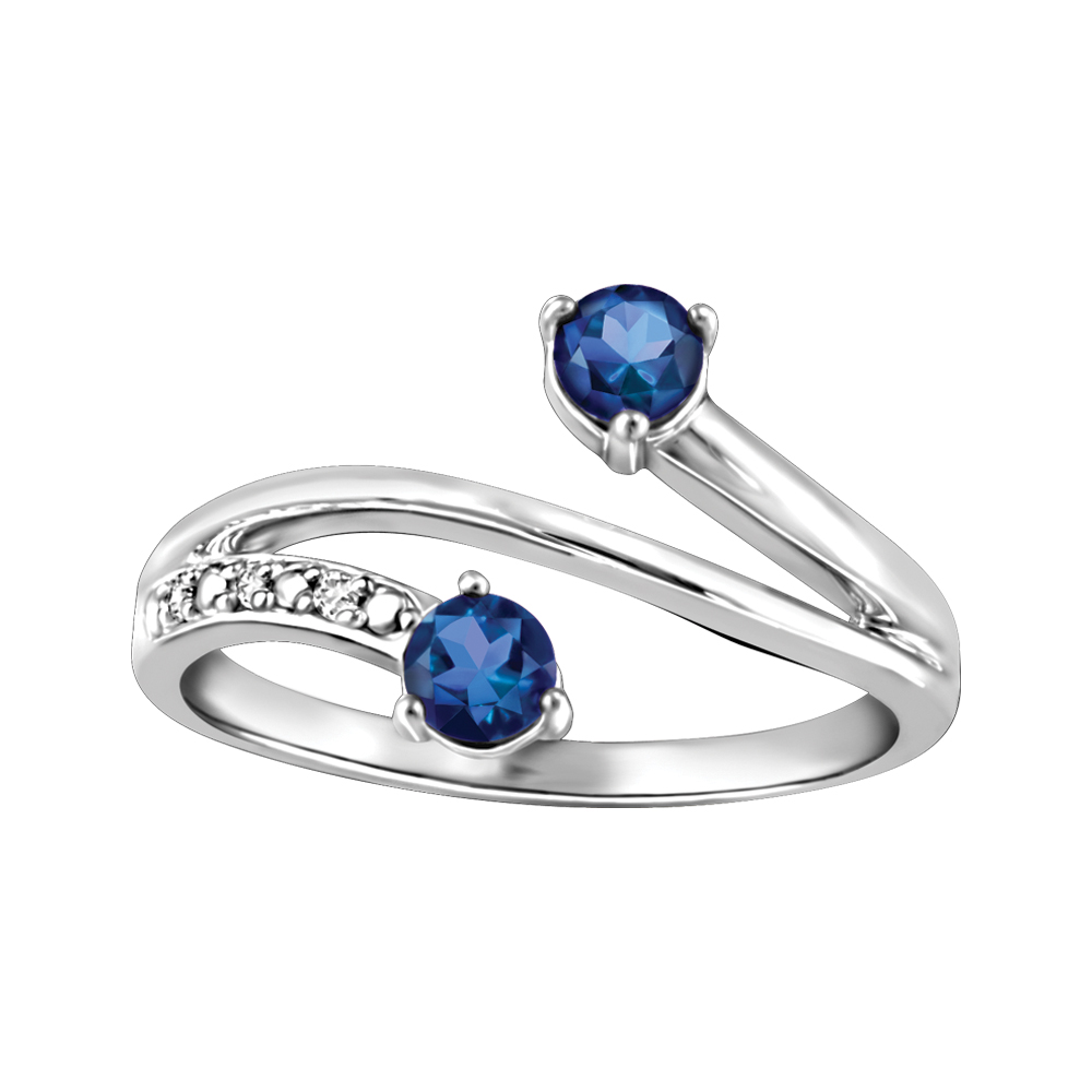Bague or blanc 10k avec 2 saphirs naturels et diamants naturels du Canada