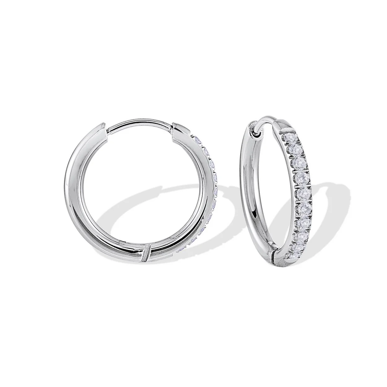 Boucles d'oreilles anneaux acier et cubics