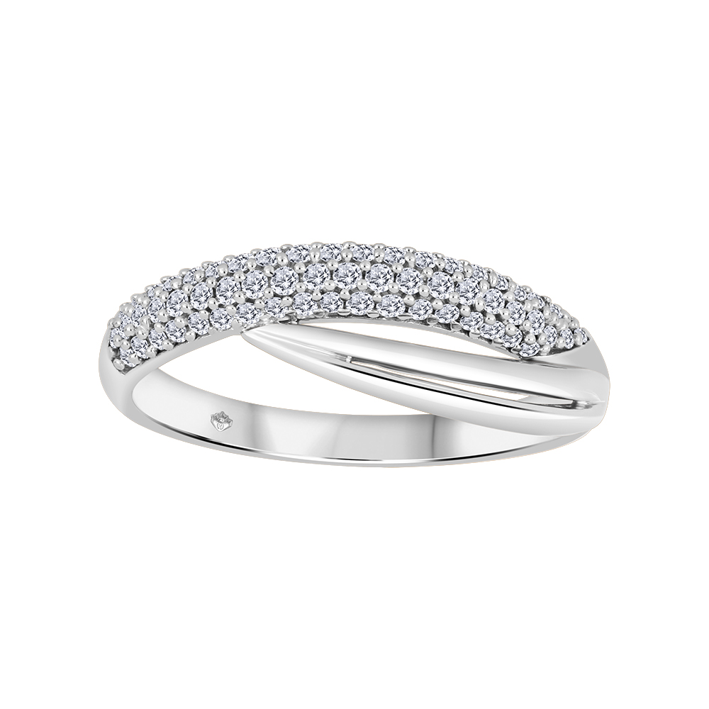 Bague or blanc 10k avec pavage diamants naturels canadiens