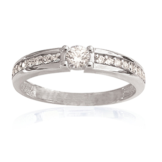 Bague or blanc 10k style solitaire accompagné avec cubics