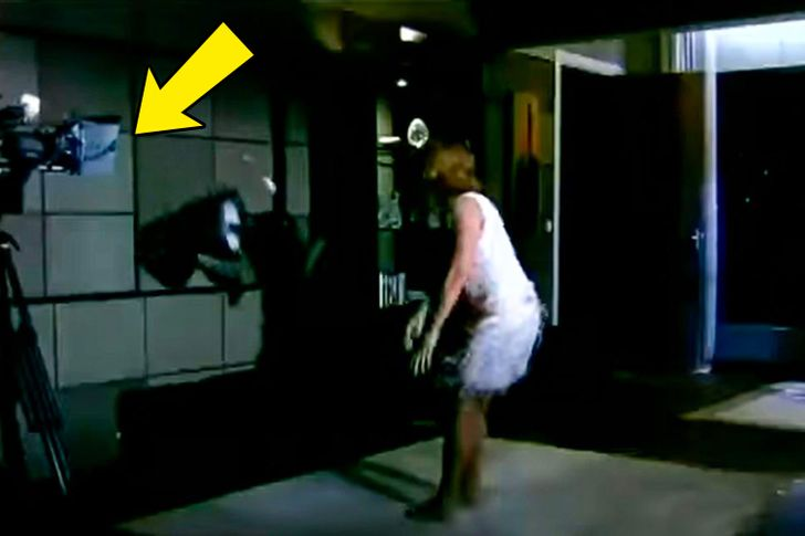 Cena de Beleza Pura em que uma câmera aparece em cena