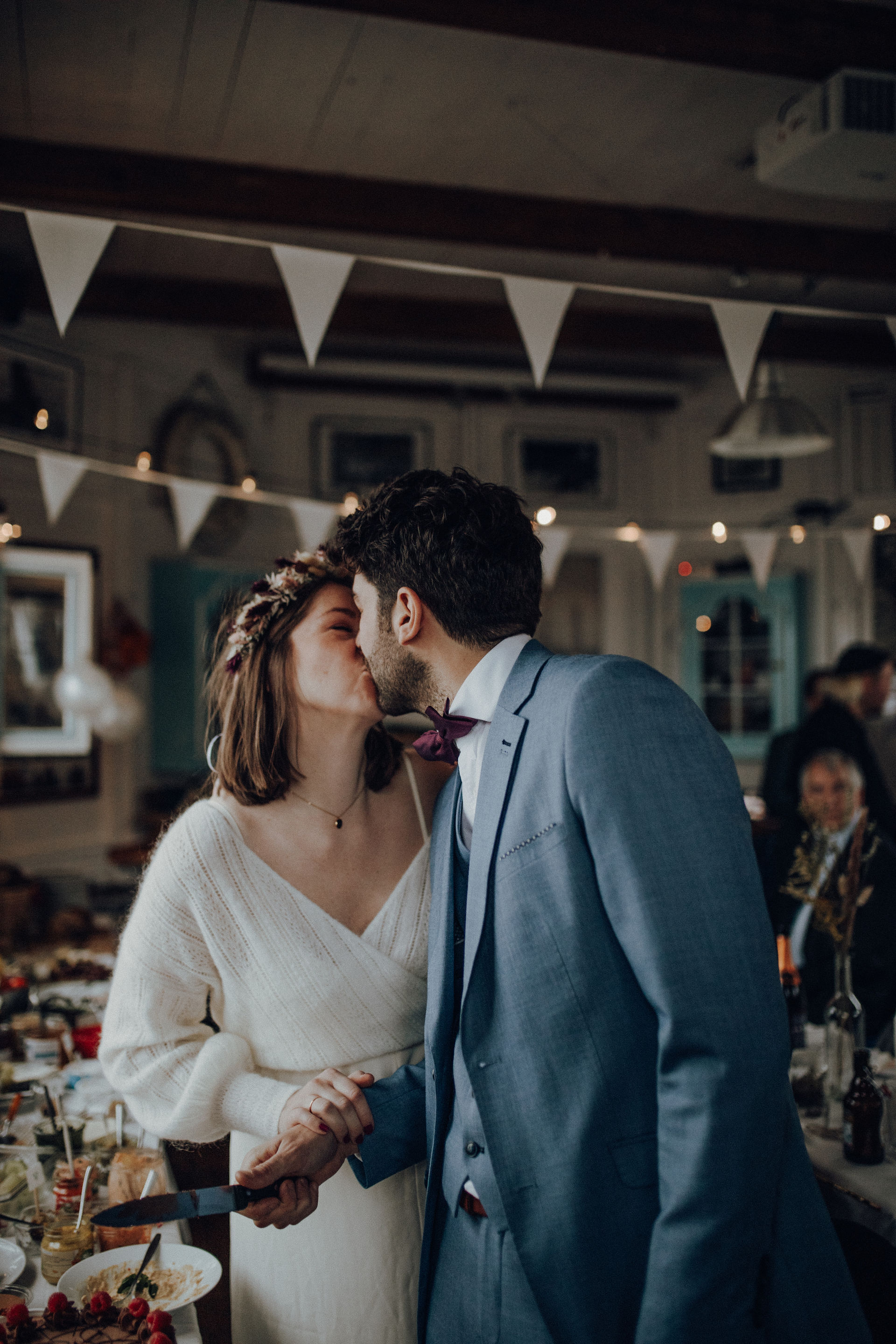 Maritime Hochzeit Kuss Hochzeitspaar 