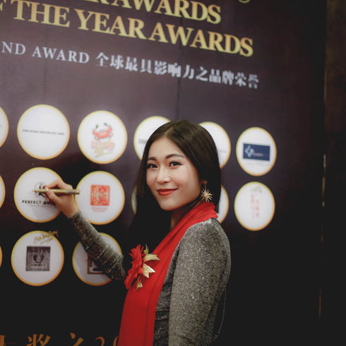 International Prestige Award with Perfect Queen - TIMEZ ART