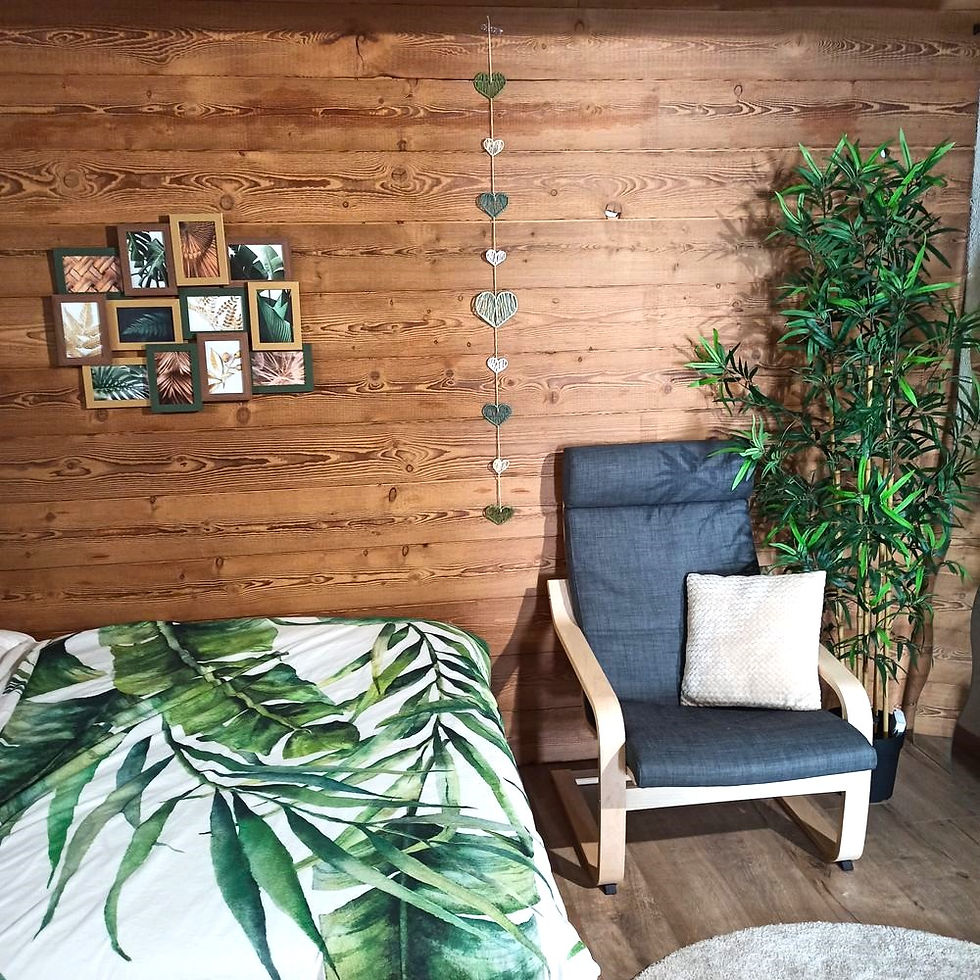 Miniature : Guirlande verticales de cœurs dans les tons naturels verts fait main en Alsace par Leleo