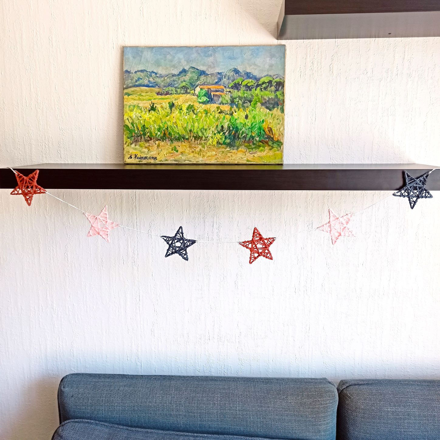 Guirlande Gris Rose avec Six Étoiles Faites Main en Laine Écoresponsable par Léléo, France