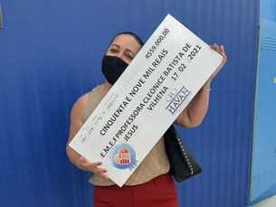 Diretora recebe R$ 59 mil para projeto de escola municipal em Vilhena