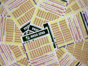 Mega-Sena acumula novamente e prêmio vai a R$ 72 milhões
