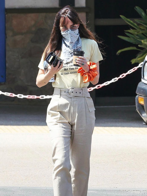 Dakota Johnson Style Steal 04/19/21