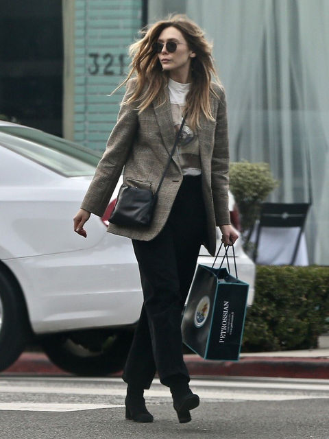Elizabeth Olsen Style Steal 04/03/21