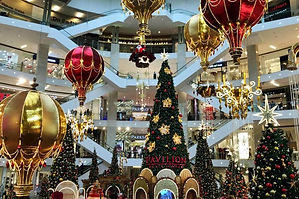 5-Christmas-mall-Decoration-759x500.jpg