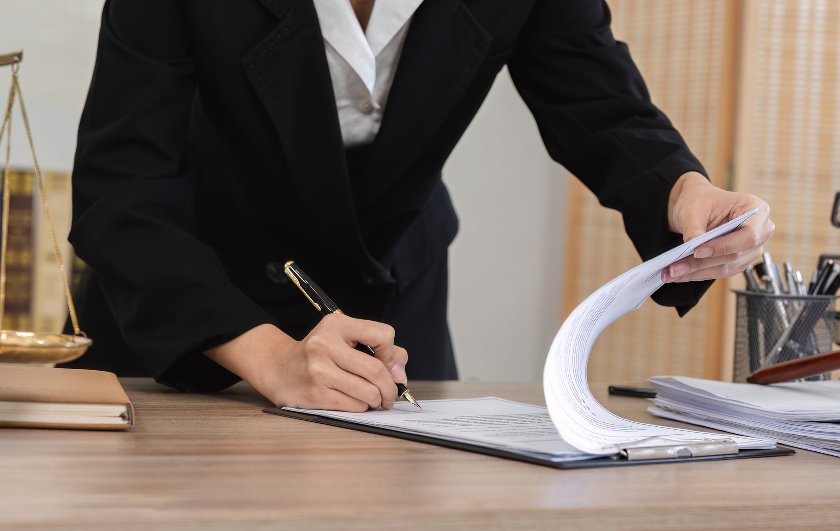 Start Your Notary Business in 2024: The Complete Step-by-Step Guide
