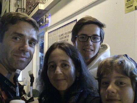 Havia de tudo o que poderia fazer falta para nos abastecer