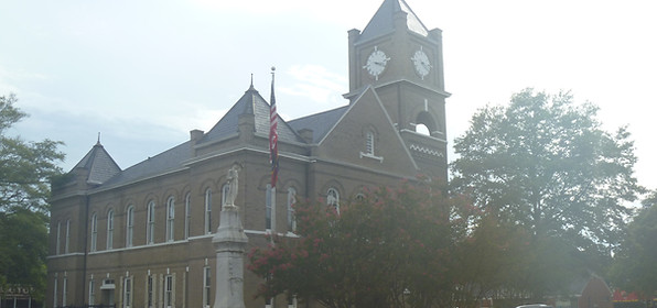 Courthouse exterior 3.JPG