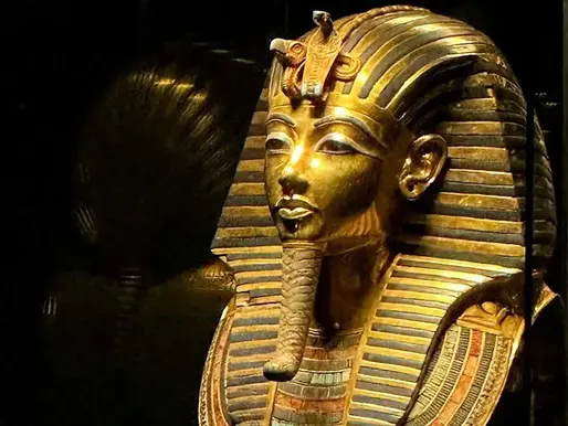 El legado de Tutankamón se muda: su icónica máscara viajará al Gran Museo Egipcio
