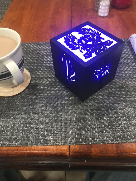 Thumbnail: Dragon Age Lamp Cube (multi-color remote control)