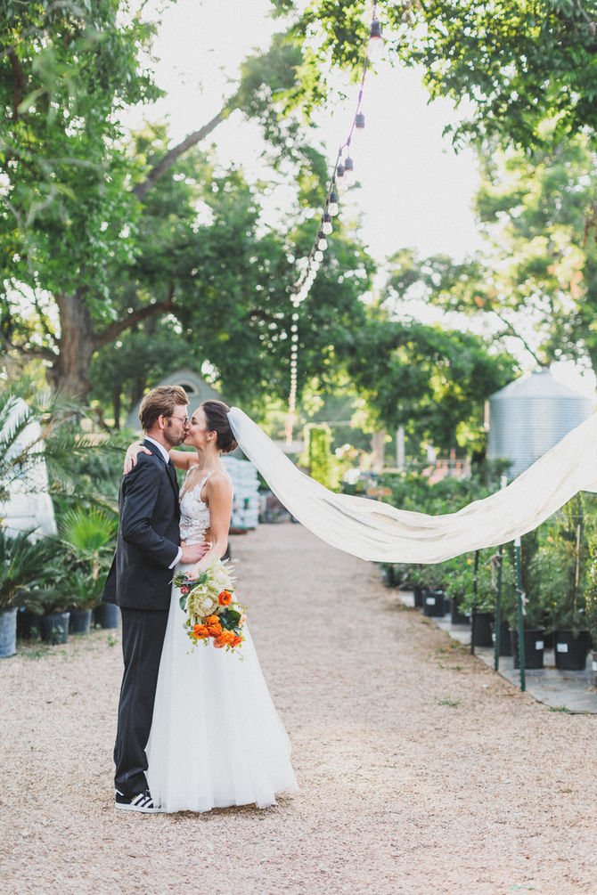 Valerie + Jason: A South Austin Wedding at Tillery Place