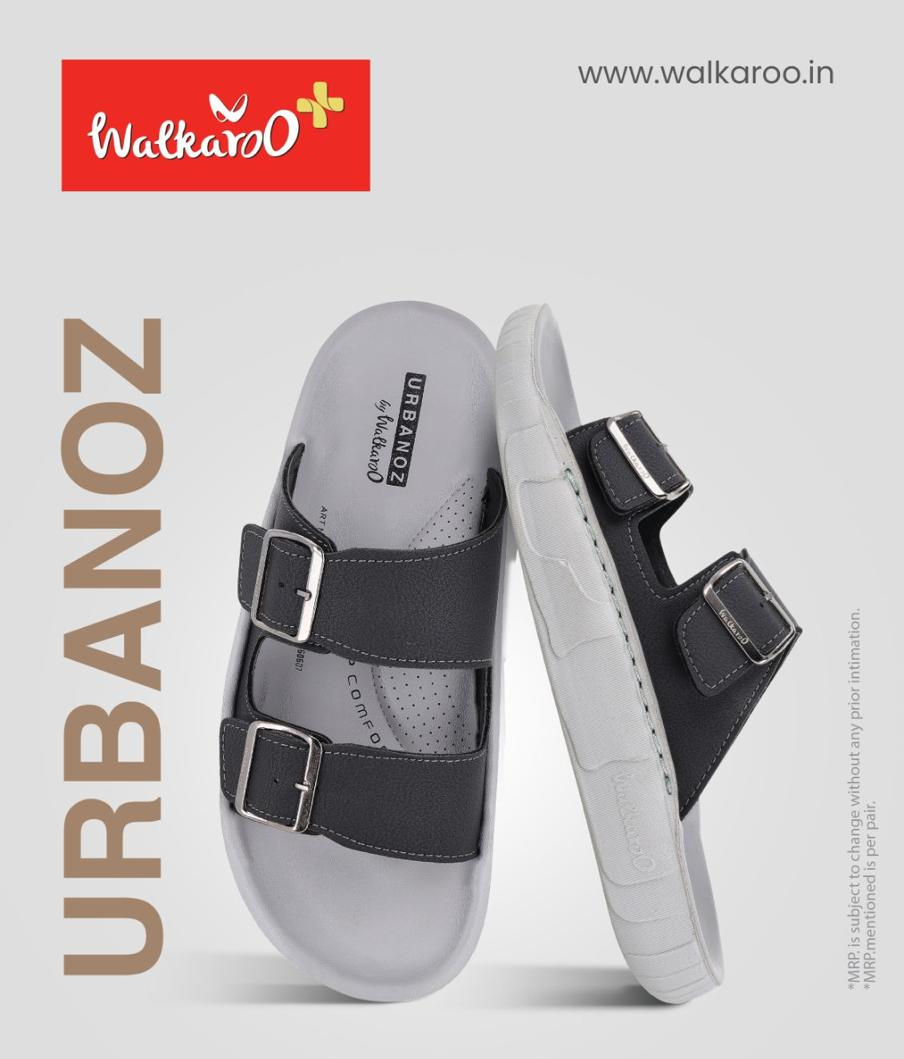 WALKAROO Men Comfortable Flat Sandals WGP53440