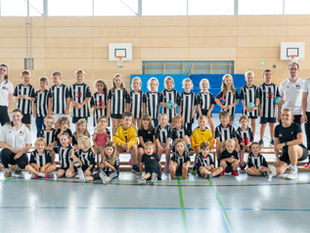 Minis werfen Tore für den HC Hersbruck