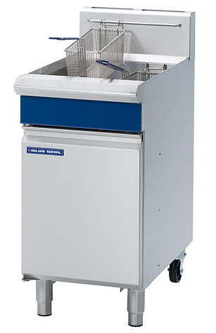 Blue Seal Vee Ray GT45 450mm LPG gas fryer food trailer NZ