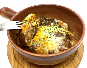 煮込みハンバーグ