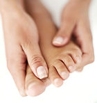 Ceri Parker Beauty - Providing a range of professional beauty treatments within St Albans including Gelish & Shellac Manicures, Pedicure, Nails, Sienna x, Callus Peel, Waxing