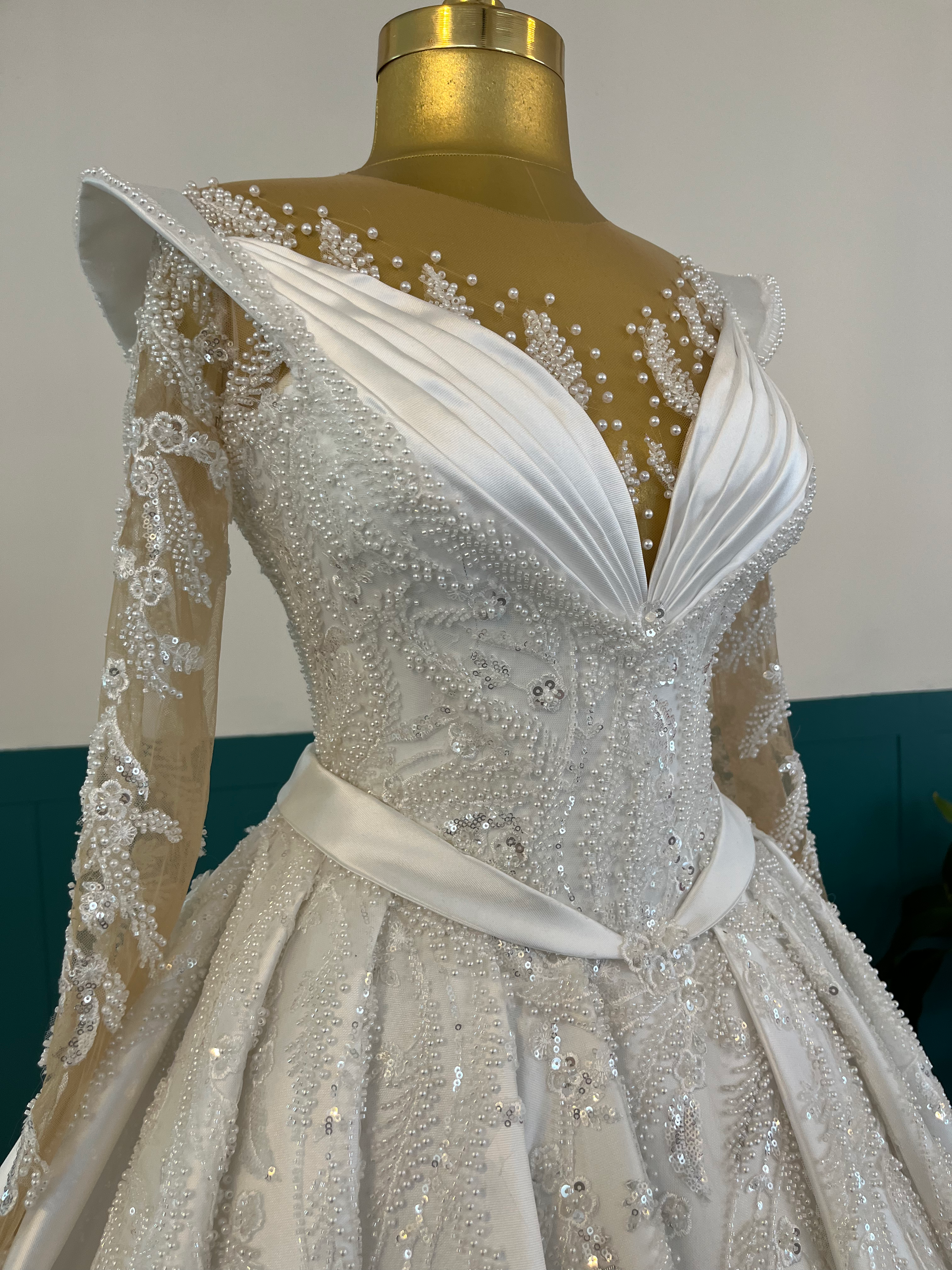 Divelya Fiore Gelinlik Özel Tasarım