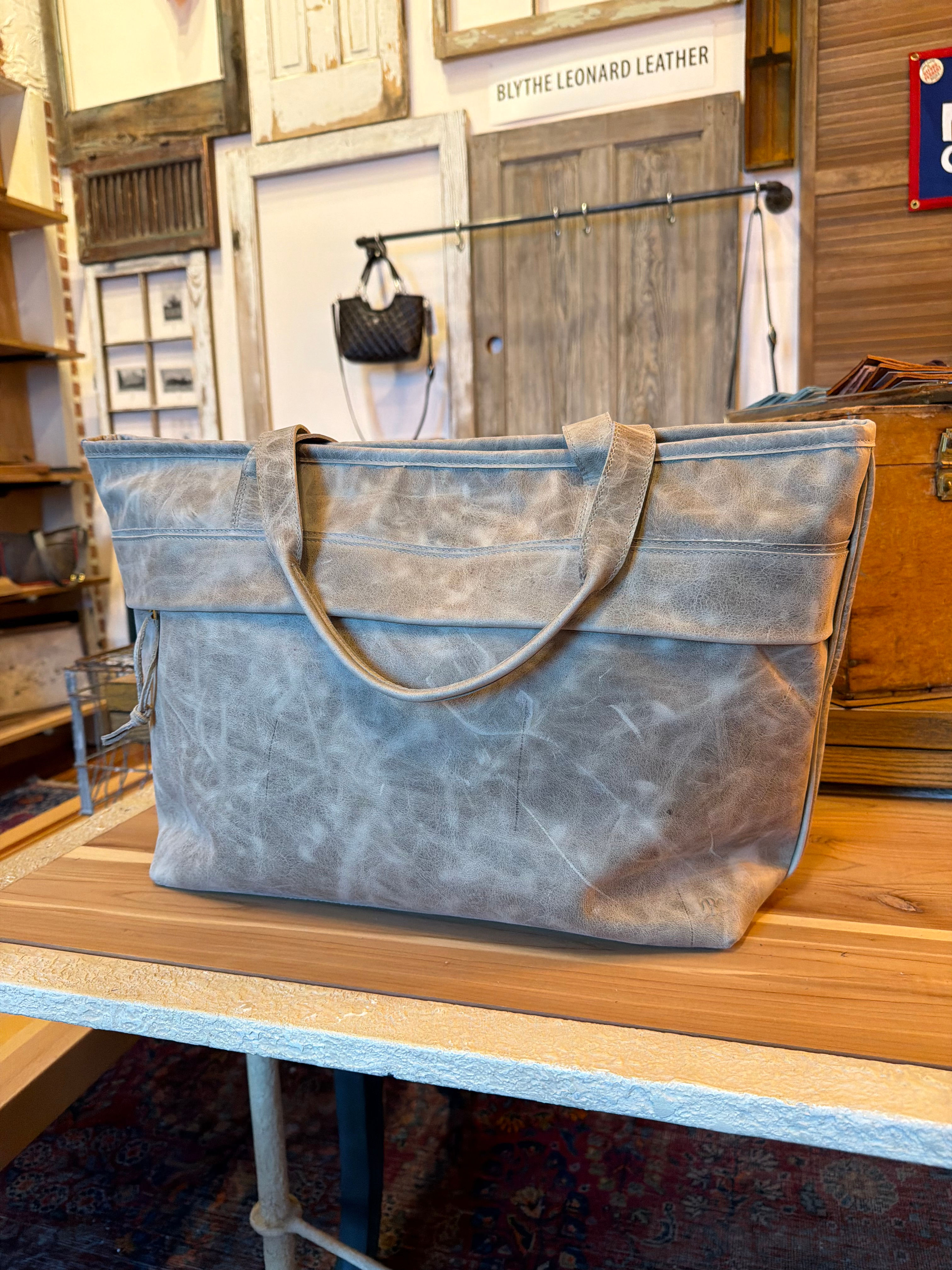 XL Shoulder Tote