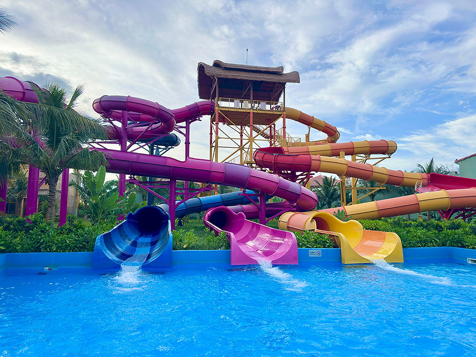 Công viên nước VinWonders Cửa Hội