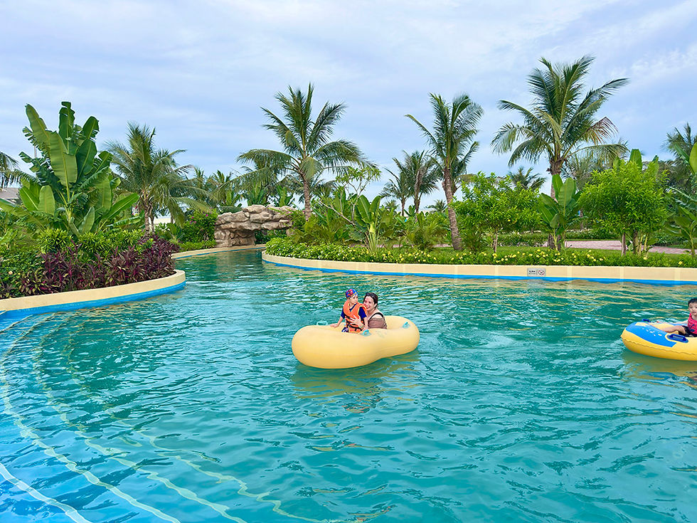 Công viên nước VinWonders Cửa Hội