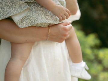 The Crunchy Moms First Trimester Guide