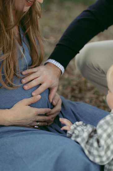 San Antonio maternity photography in Live Oak tx with San Antonio maternity photographer, Lauren Kay's Photography