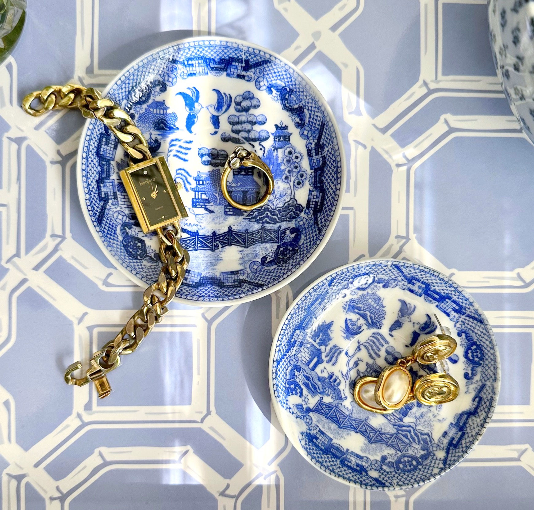 Miniature Blue Willow Dish