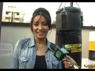 Hussain-Asha join the fun with 'Indian Idol Junior' participants