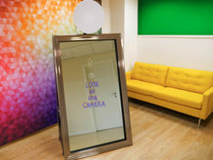 MAGIC MIROIR : la borne photo magique !