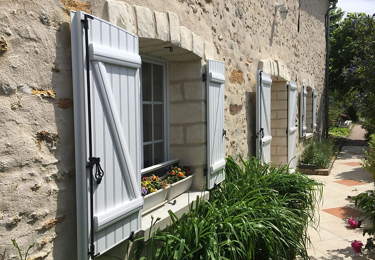 VOLETS MAISON POLYPOSE