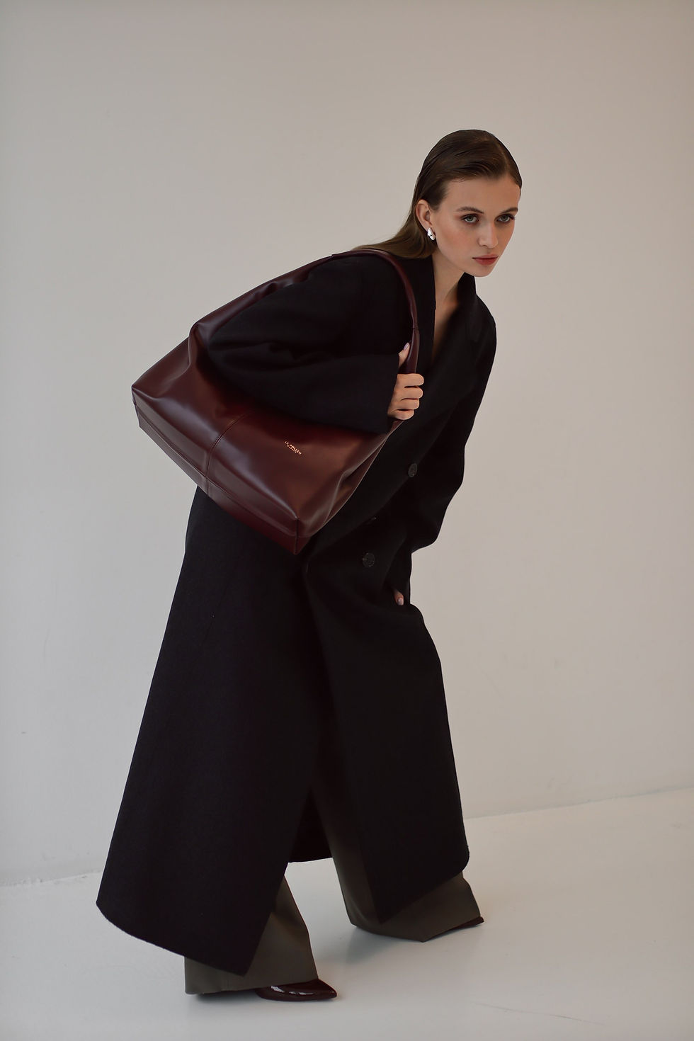 Thumbnail: Hobo Burgundy Nappa