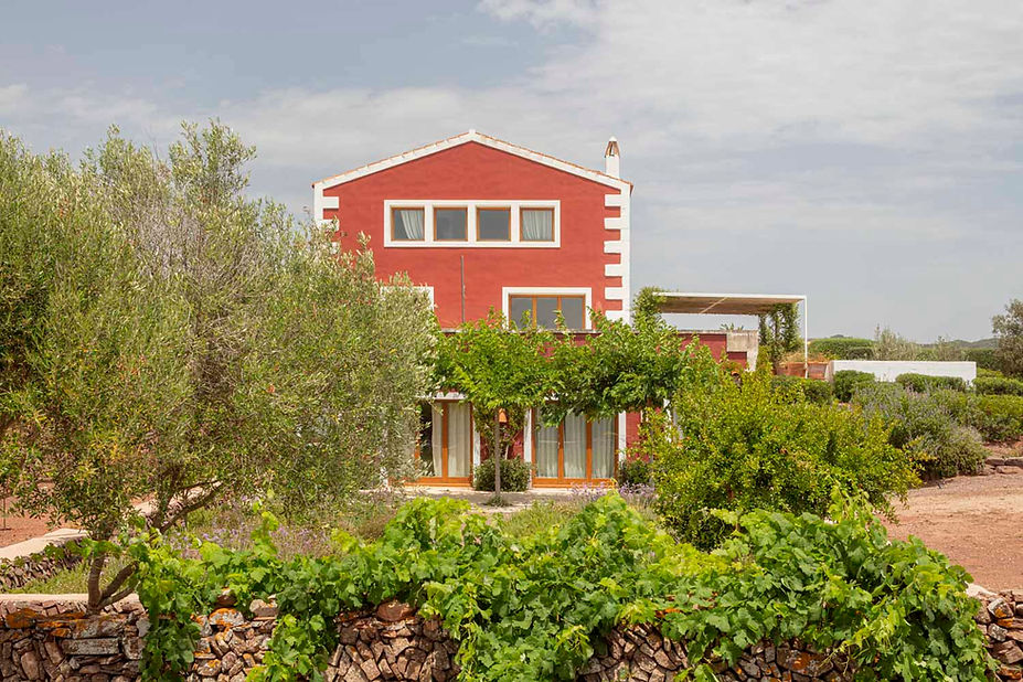 Vivienda reformada en suelo rústico de Menorca por arquitecto local