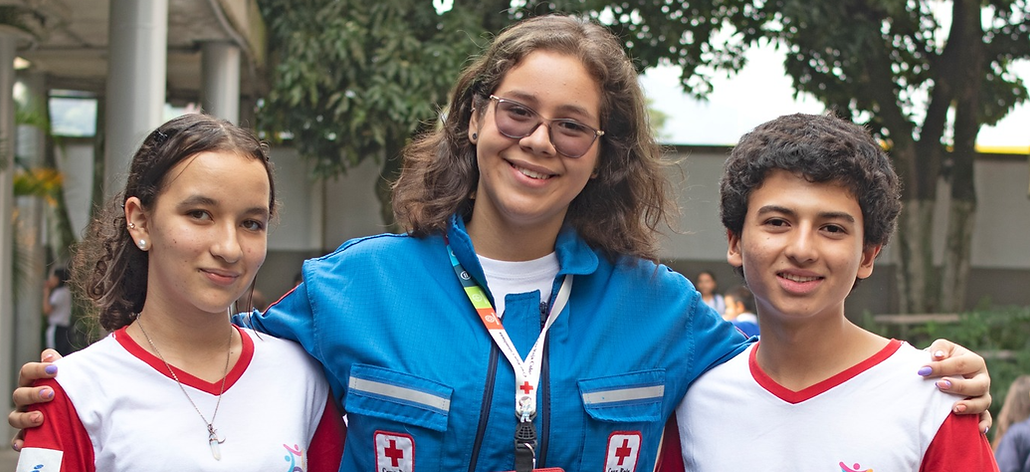 formación cruz roja colombiana