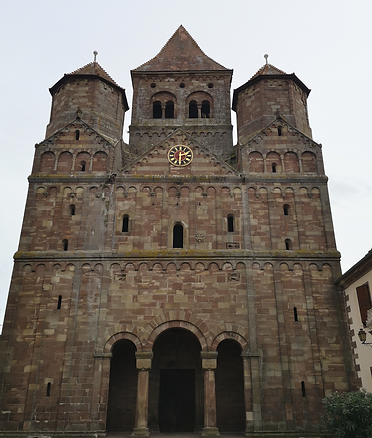 La facade romane de l'Abbatiale de Marmoutier