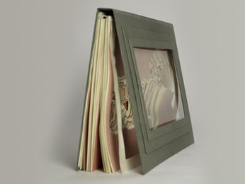 004 LIVRE OBJET 21.5x31.2.jpg