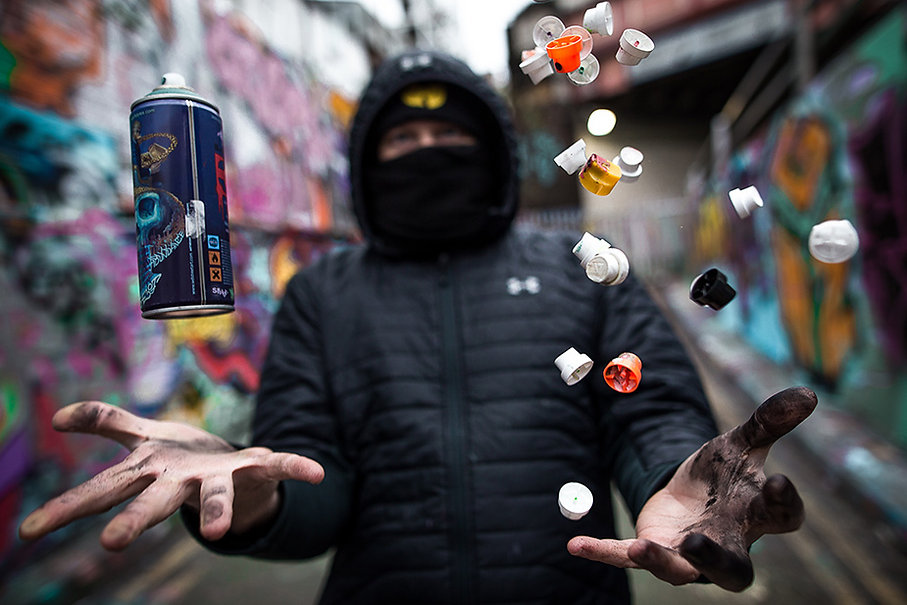 floatingcapsncans.jpg