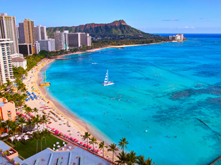 Oahu Escape: Thrill or Tranquility? Waikiki vs. Ko Olina